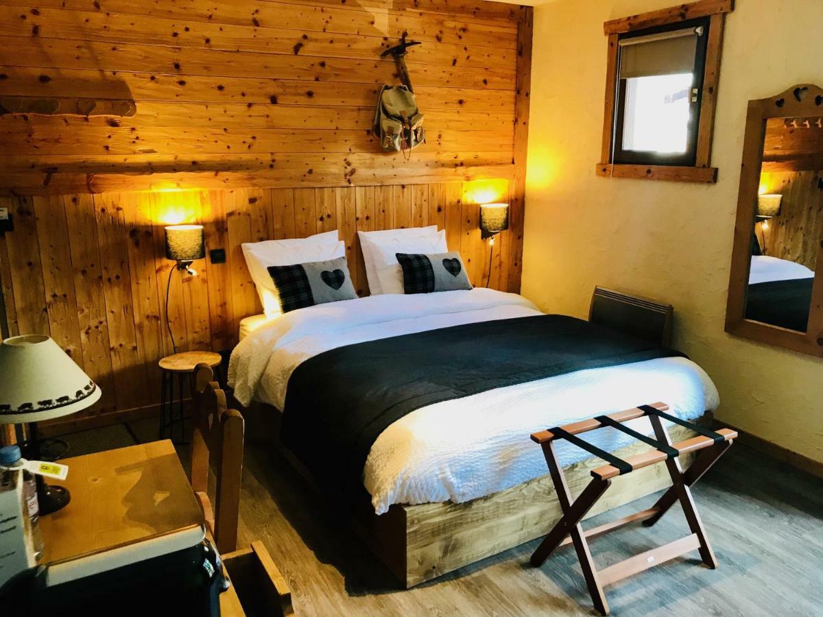Logis Hotel Les Ancolies Arêches Buitenkant foto